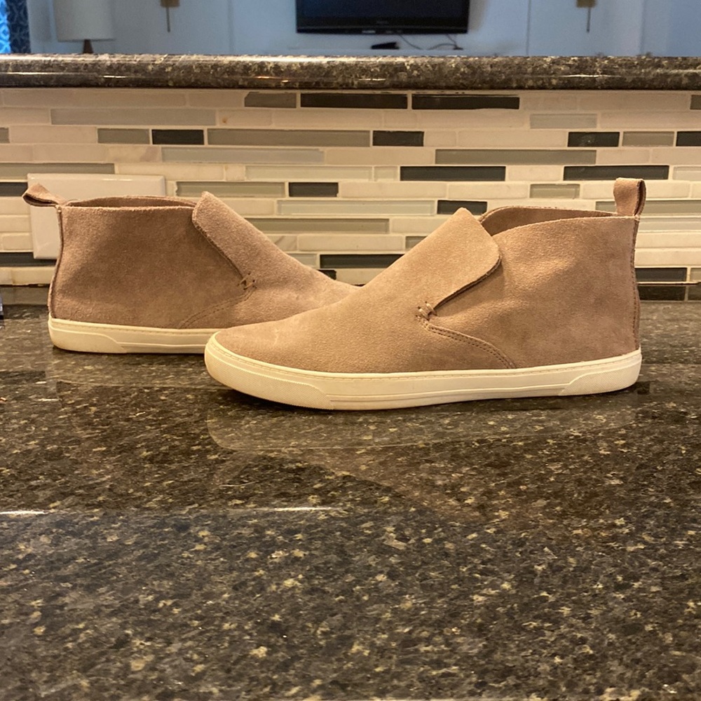 Womens DV booties